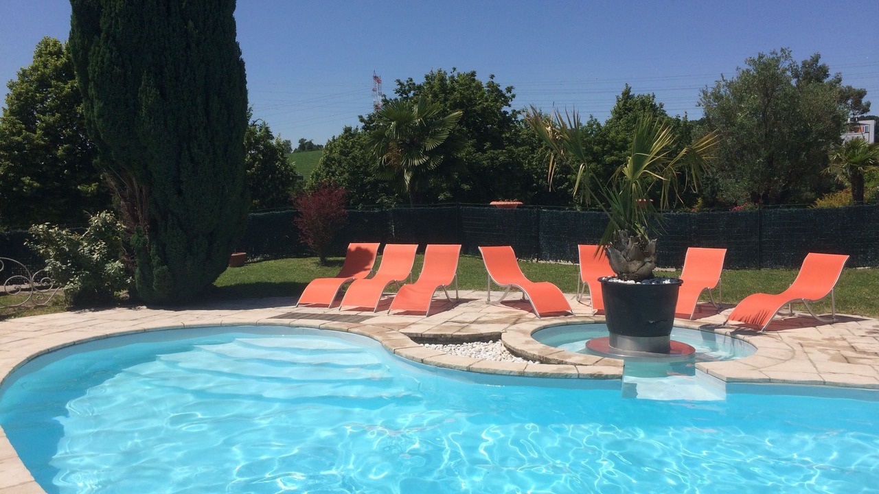 Photo of Outdoor in Chesnes