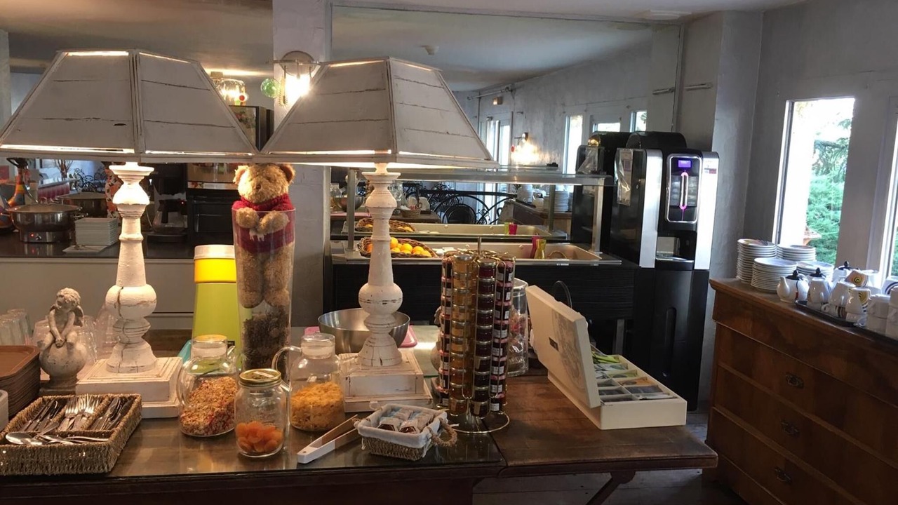 Photo of Others in Chesnes