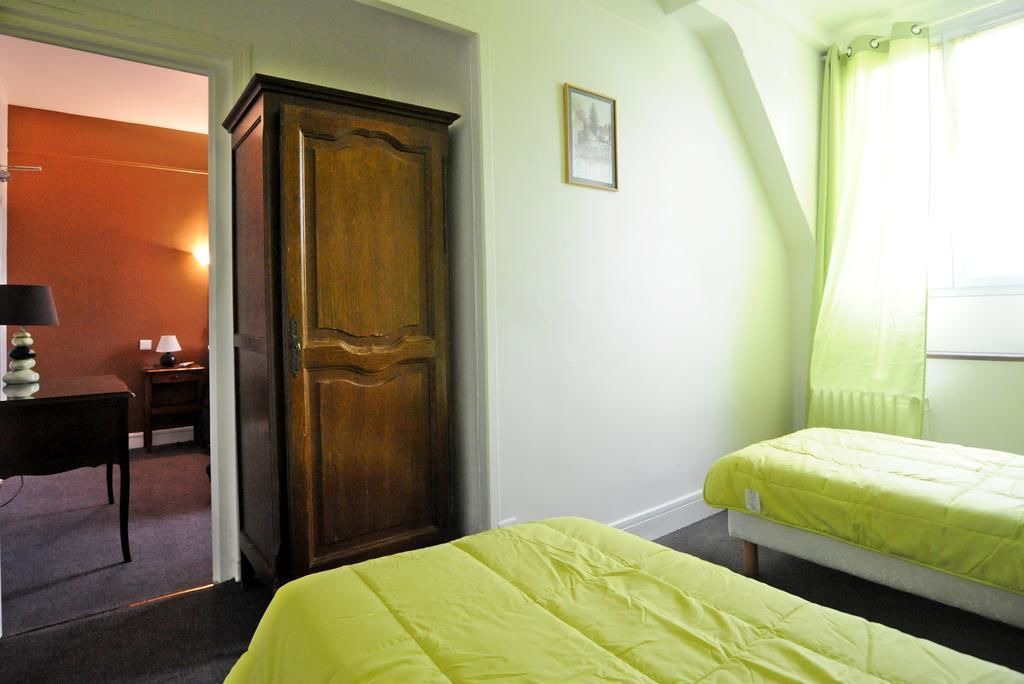 Photo of Bedroom in Sully-sur-Loire