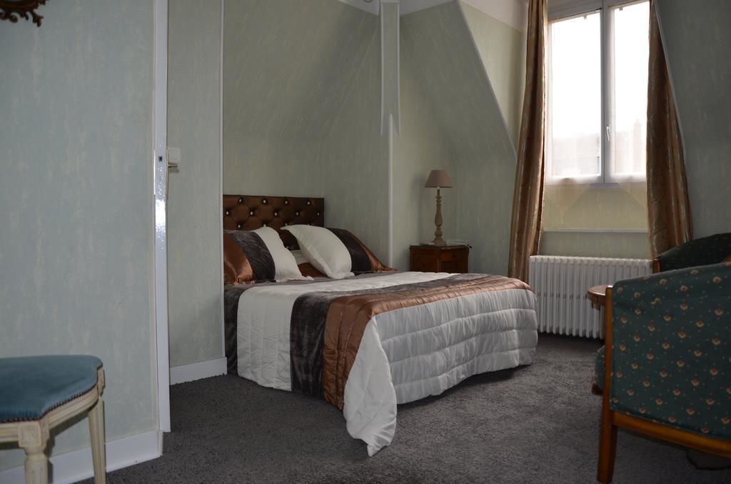 Photo of Bedroom in Sully-sur-Loire