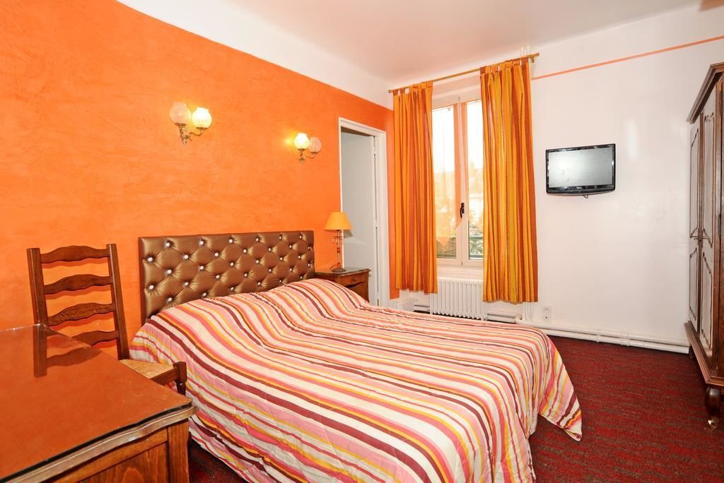 Photo of Bedroom in Sully-sur-Loire