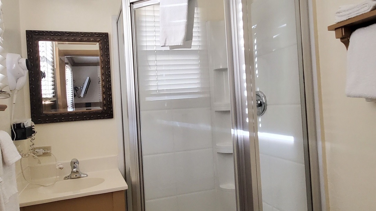 Photo of Bathroom in Kernville