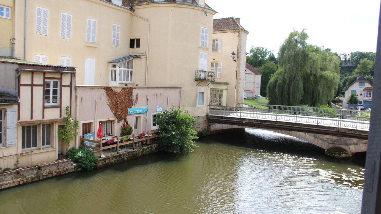 Photo of Others in Charolles