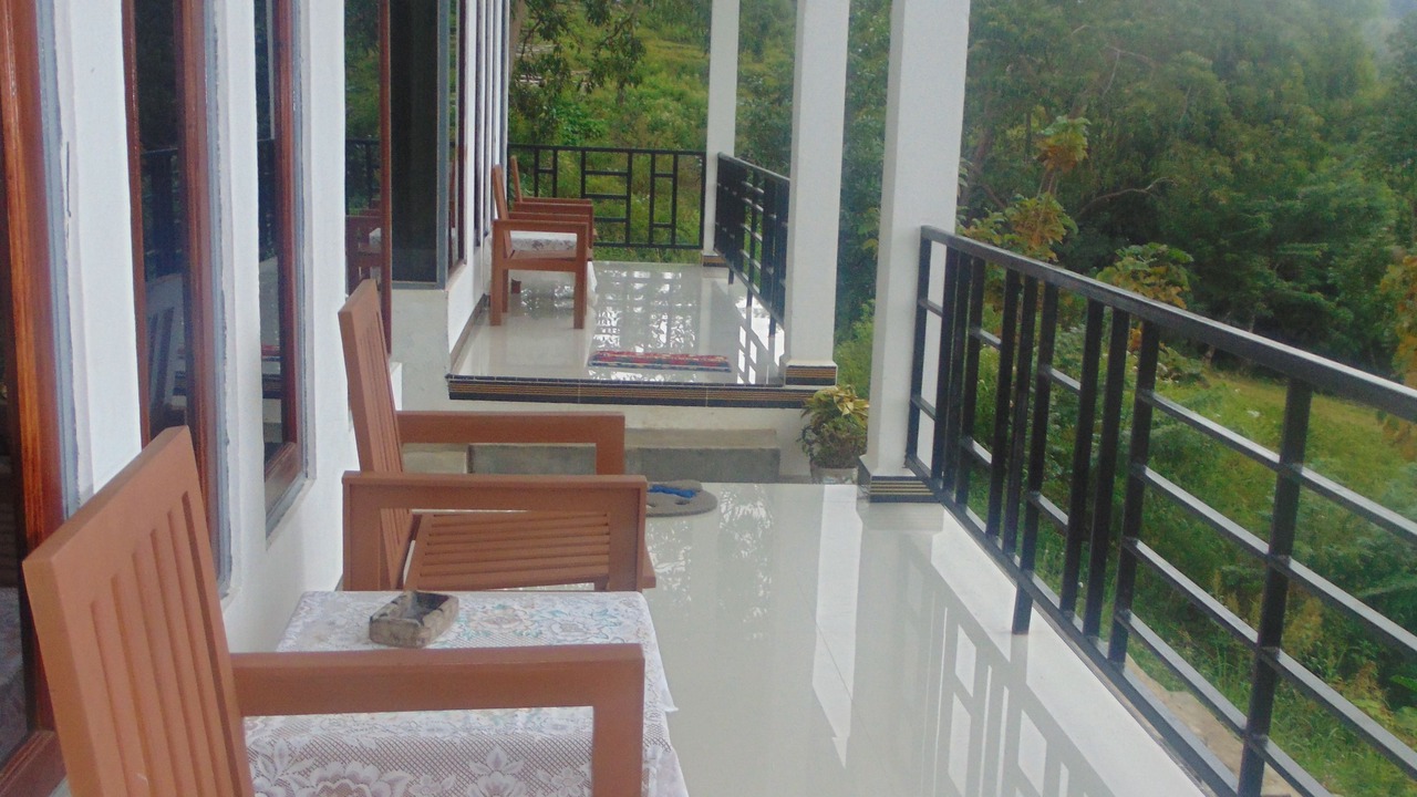 Photo of Patio Balcony in Moni