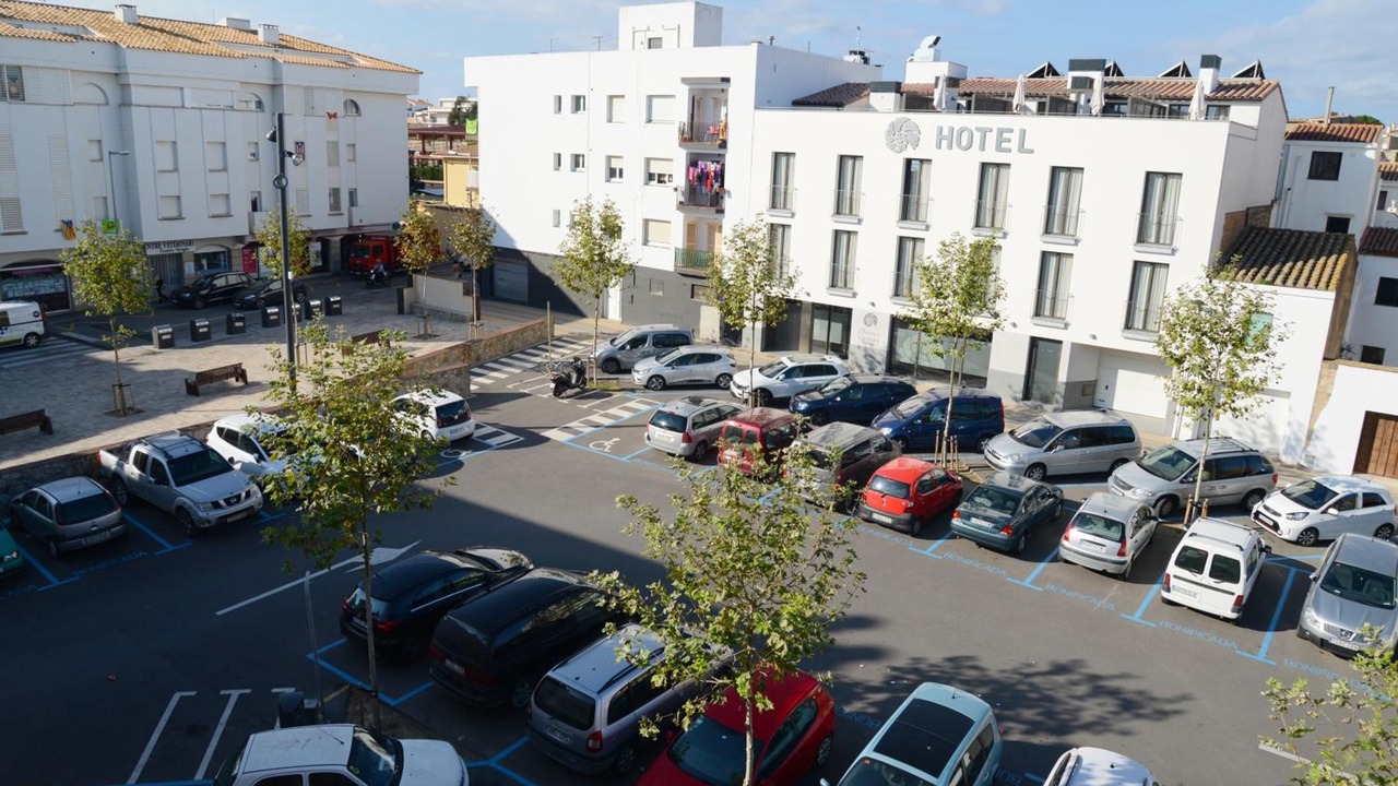 Photo of Others in L'Escala