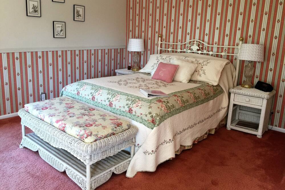 Photo of Bedroom in Bella Vista