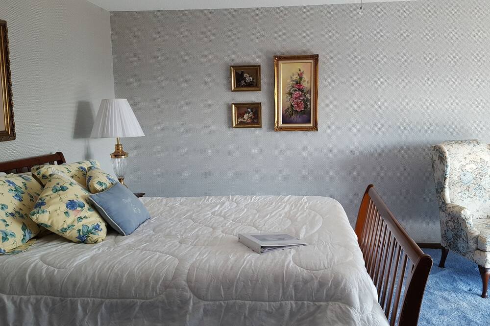 Photo of Bedroom in Bella Vista