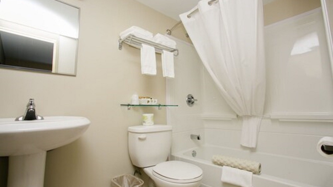 Photo of Bathroom in Fort Frances
