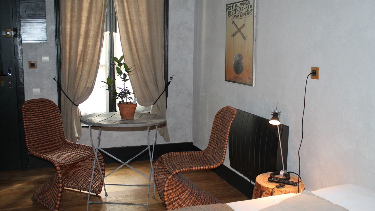 Photo of Bedroom in Charleville-Mezieres