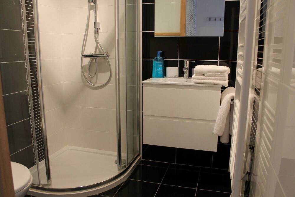 Photo of Bathroom in Le Boupere