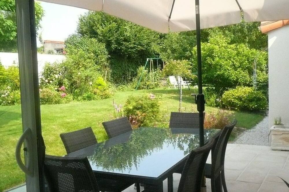 Photo of Patio Balcony in Le Boupere