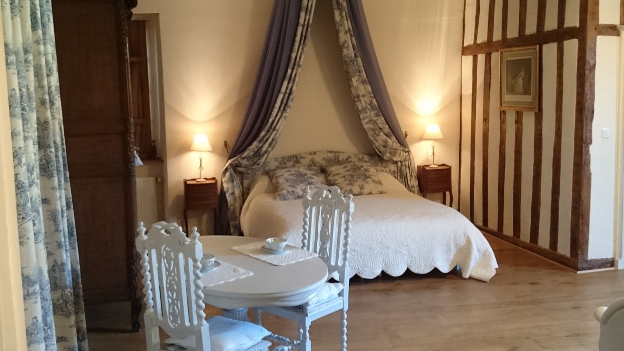 Photo of Bedroom in Bucey-en-Othe