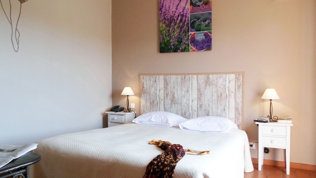 Photo of Bedroom in Roussillon