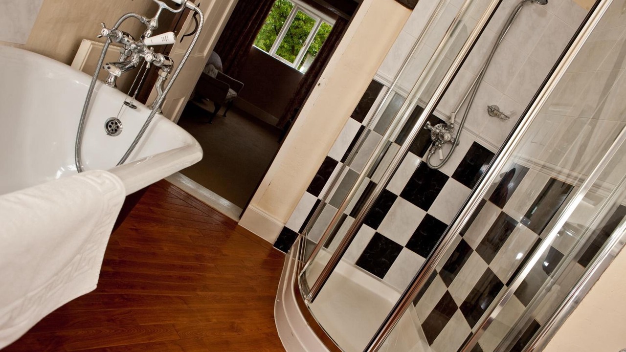 Photo of Bathroom in Lighthorne