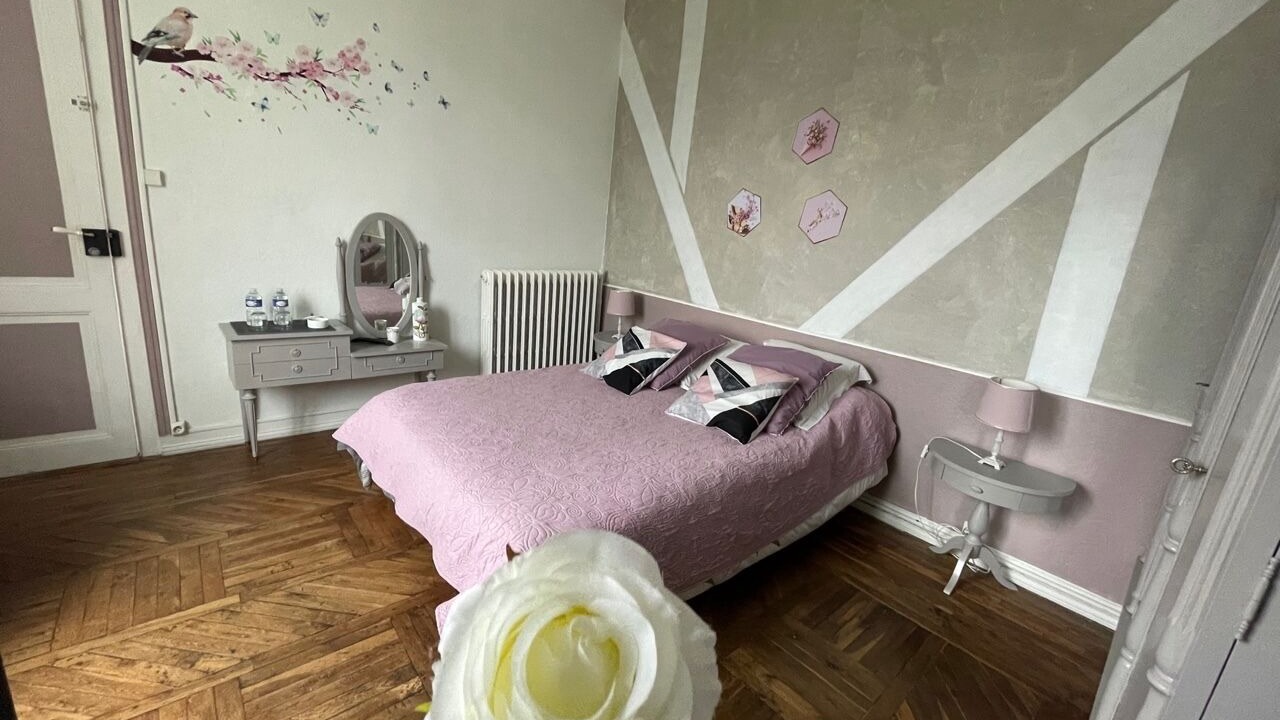 Photo of Bedroom in Saint-Laurent-des-Vignes