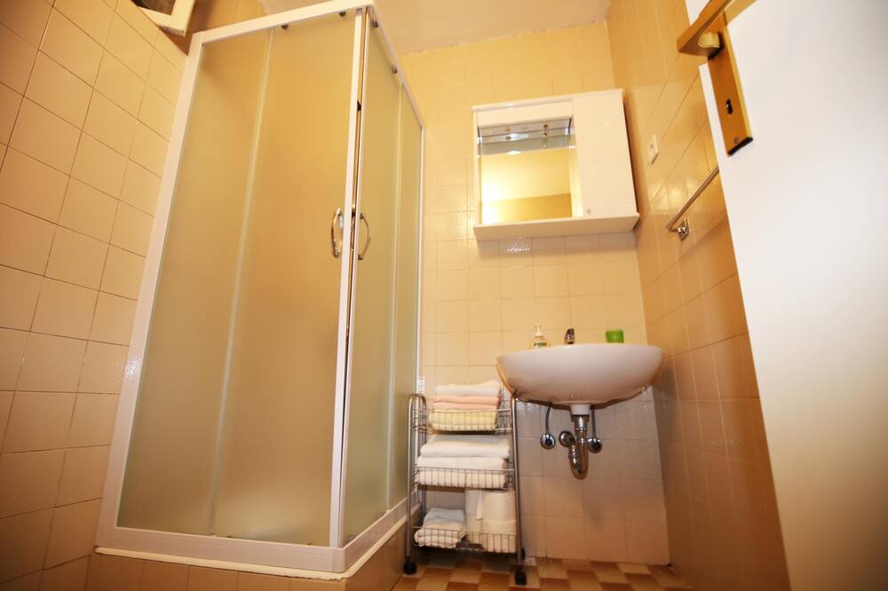 Photo of Bathroom in Bol