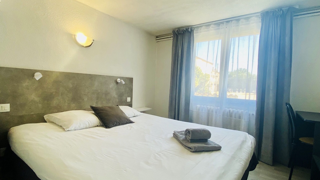 Photo of Bedroom in Lamagistere