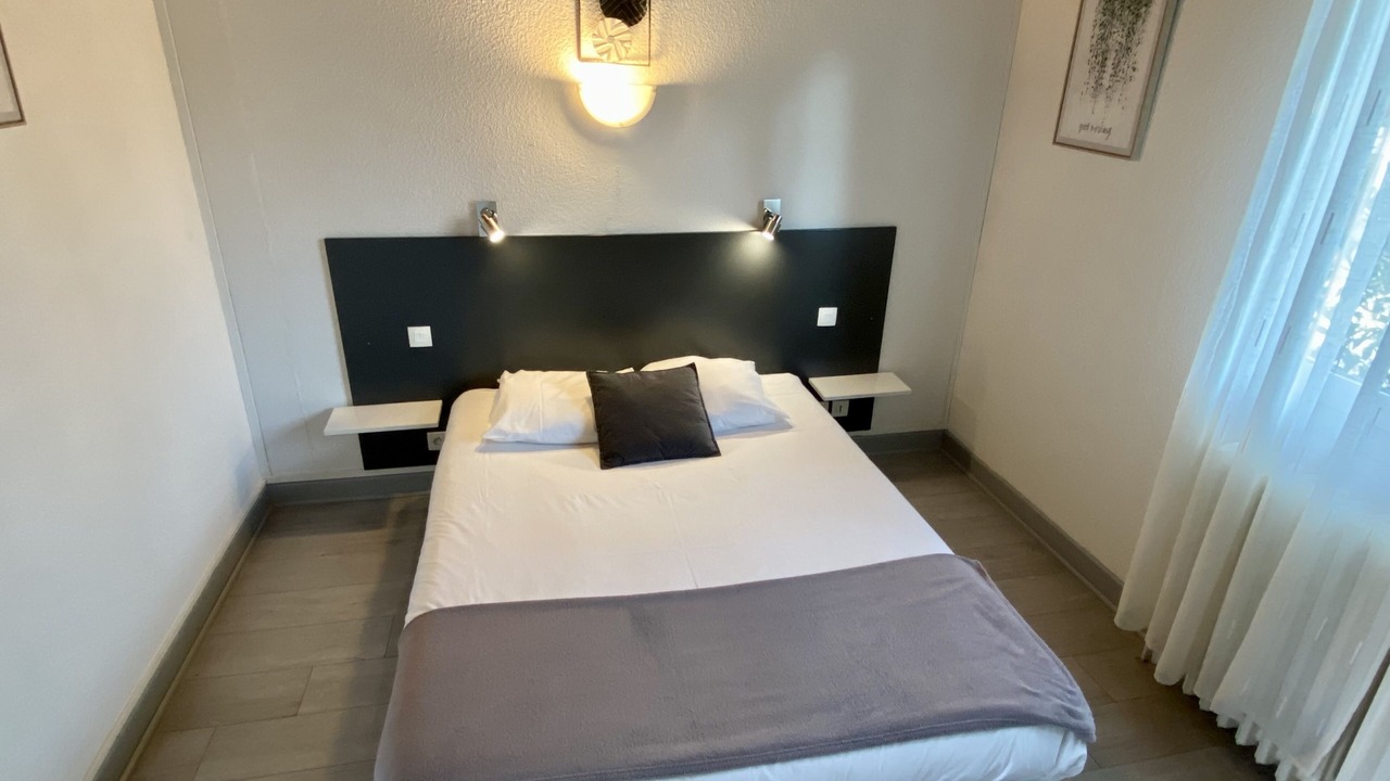 Photo of Bedroom in Lamagistere