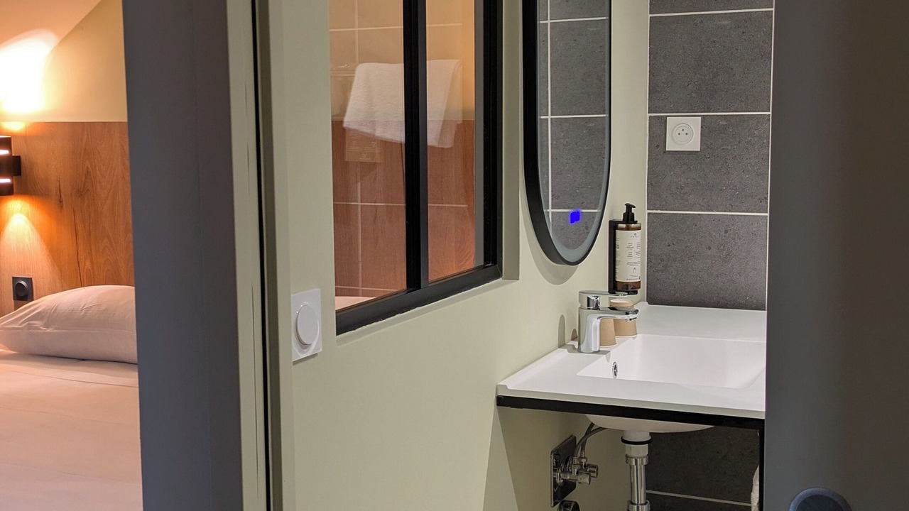Photo of Bathroom in Laveissiere