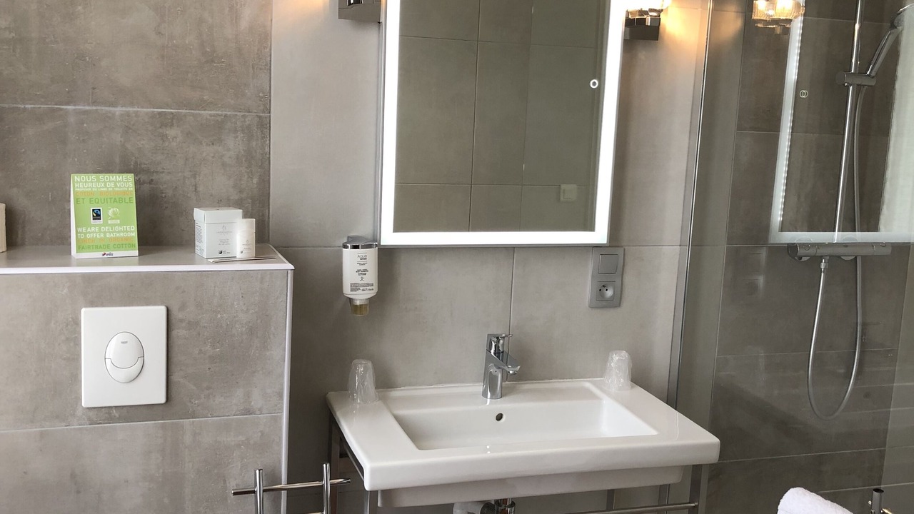 Photo of Bathroom in Amboise