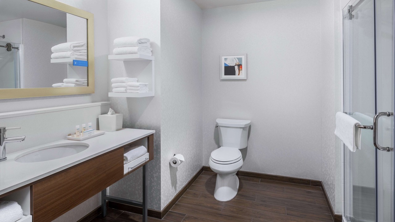 Photo of Bathroom in Near South Side