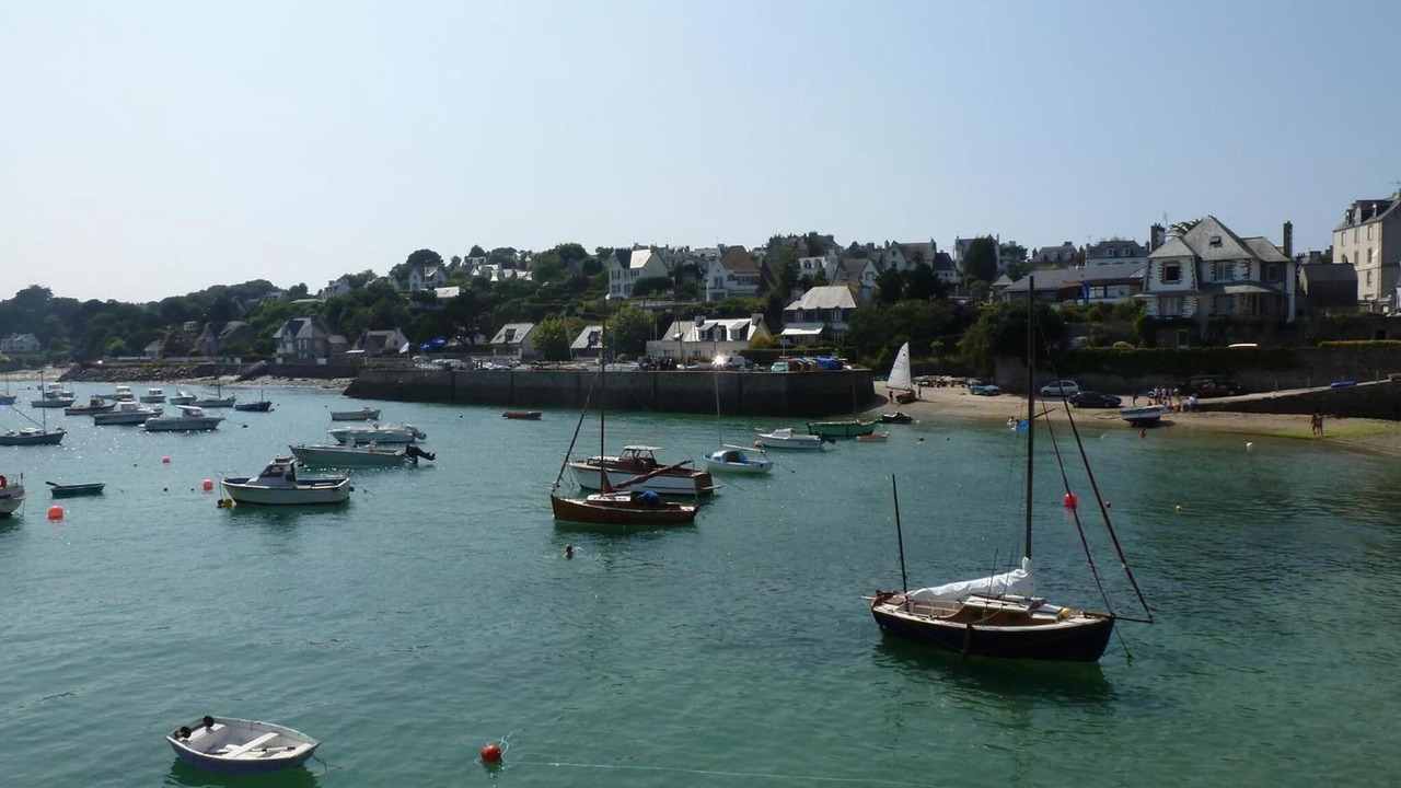 Photo of Others in Locquirec