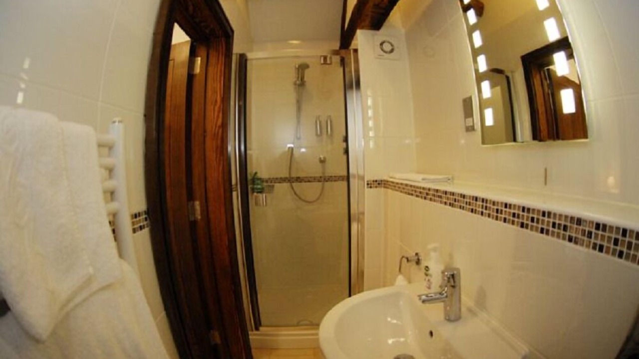 Photo of Bathroom in Bodenham