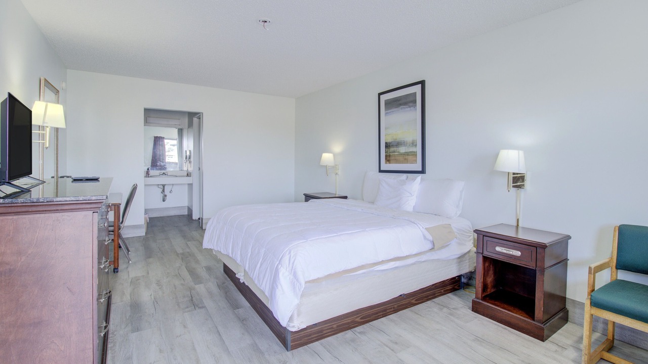 Photo of Bedroom in Malden