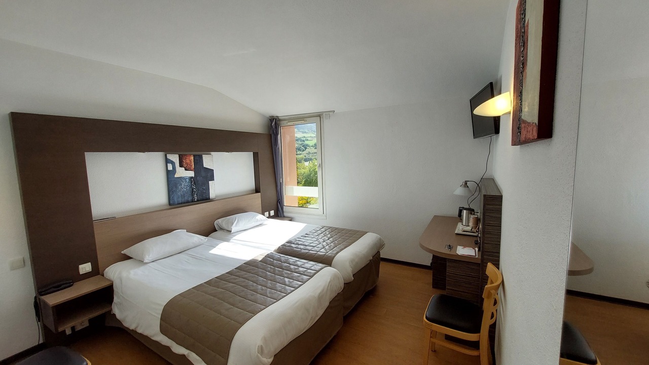 Photo of Bedroom in Millau