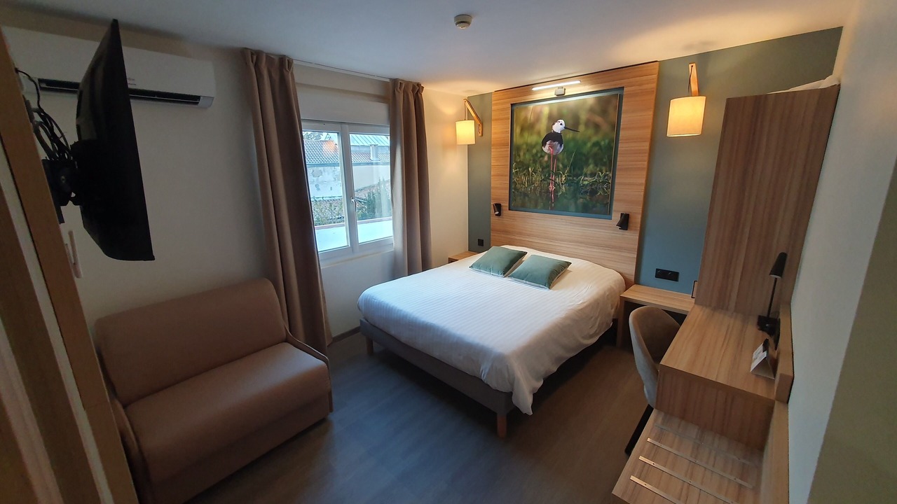 Photo of Bedroom in Lavaur