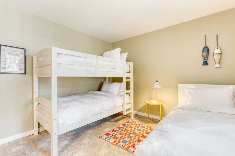 Photo of Others in Greenbank