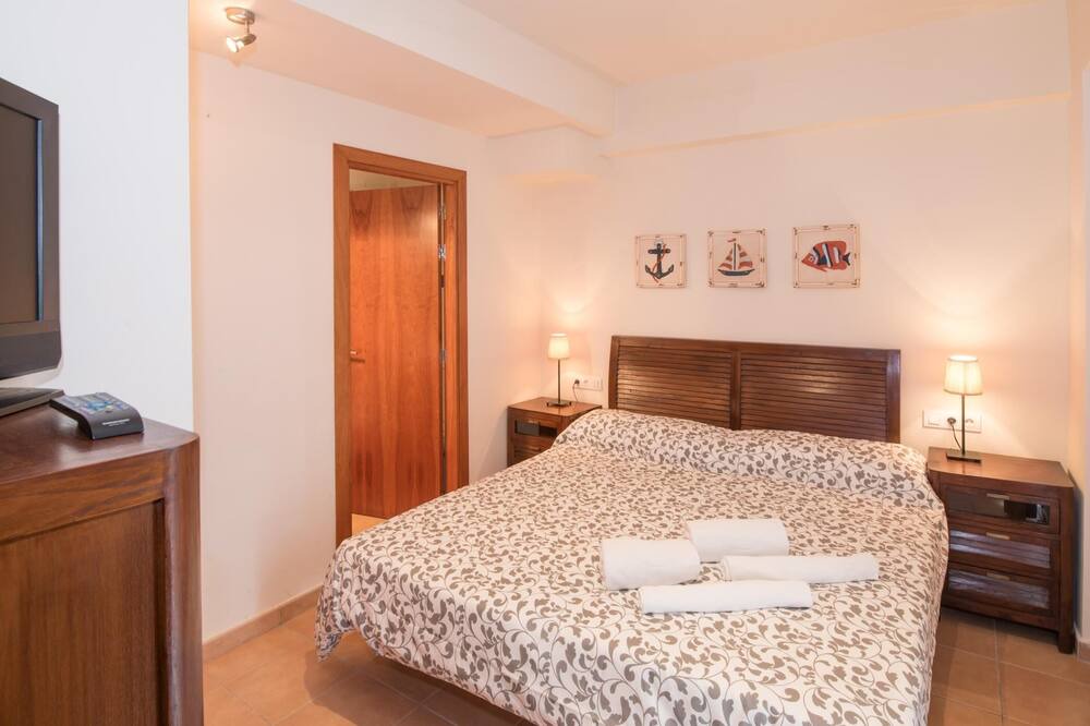 Photo of Bedroom in Llafranc