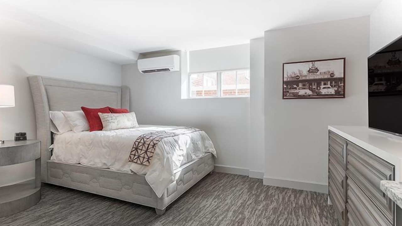 Photo of Bedroom in Downtown