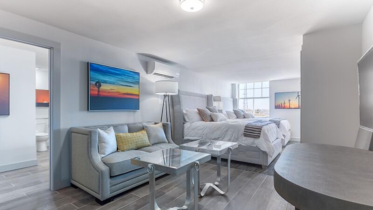 Photo of Bedroom in Downtown