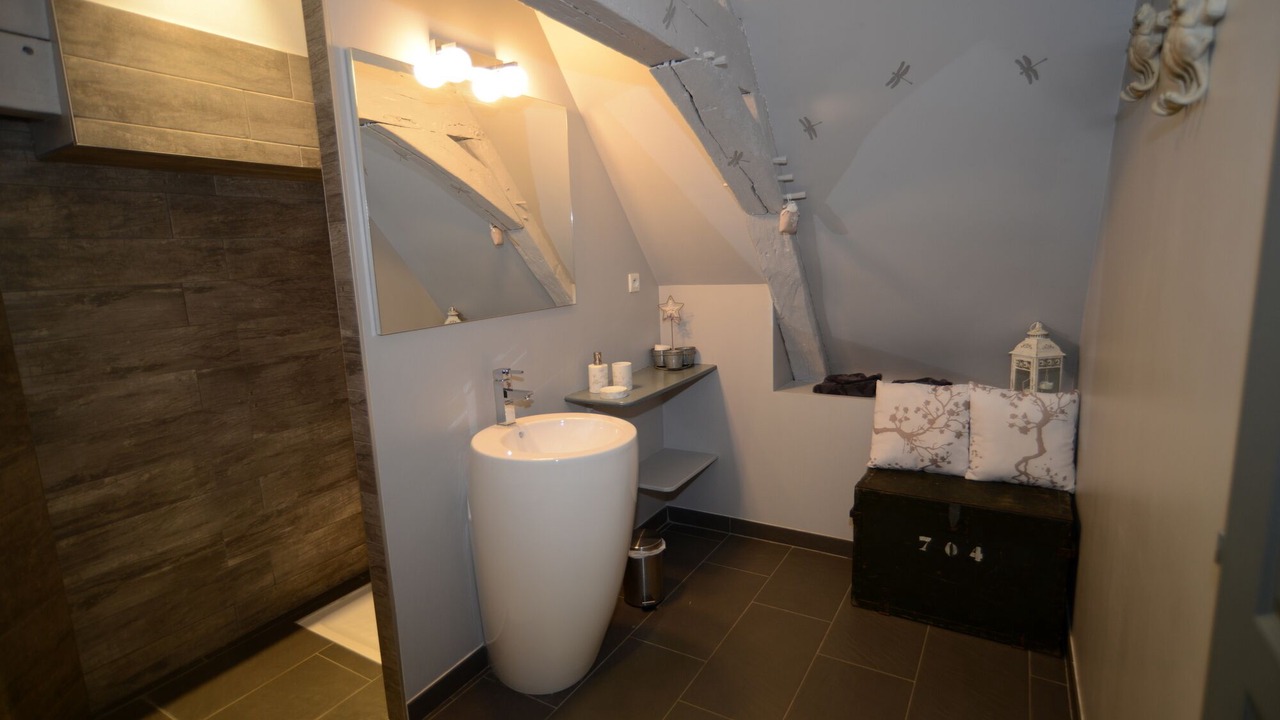 Photo of Bathroom in Chatelais
