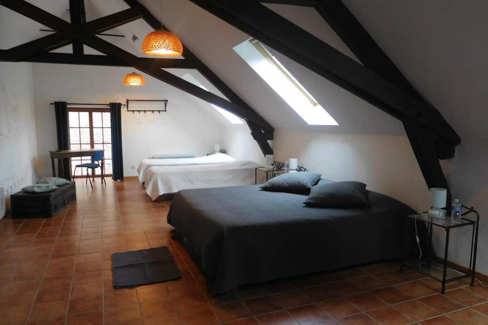 Photo of Bedroom in Cande