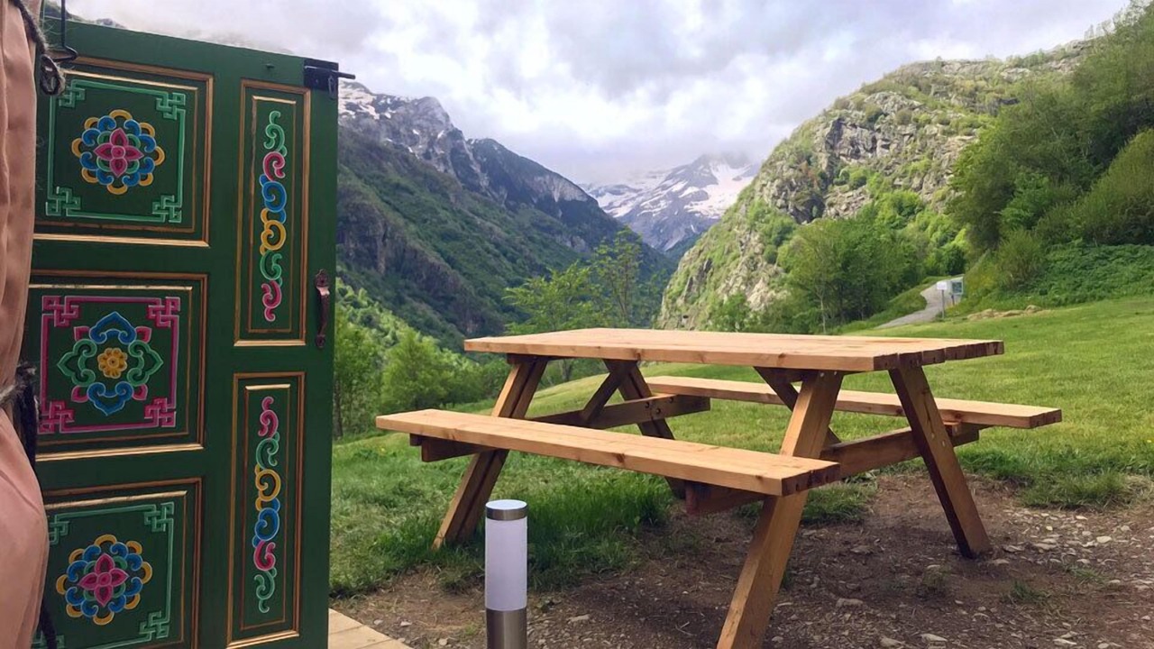 Photo of Outdoor in Gedre