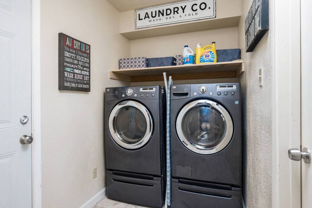 Photo of Bedroom in Pflugerville