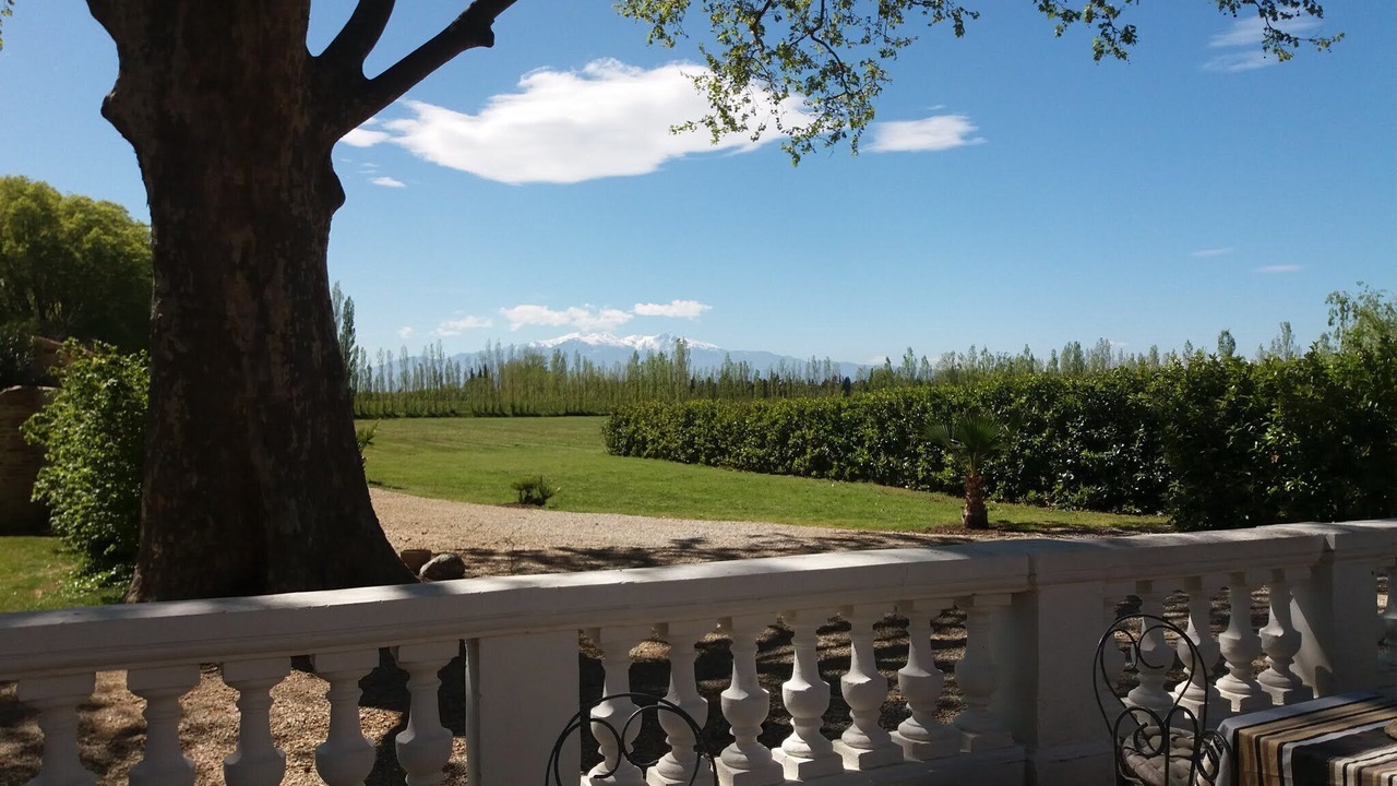 Photo of Outdoor in Saint-Genis