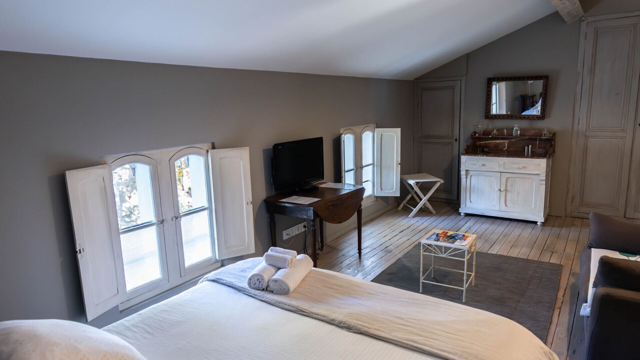 Photo of Bedroom in Saint-Genis