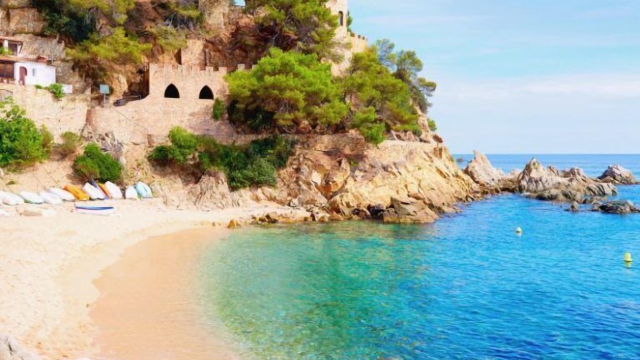 Photo of Outdoor in Lloret Town Center