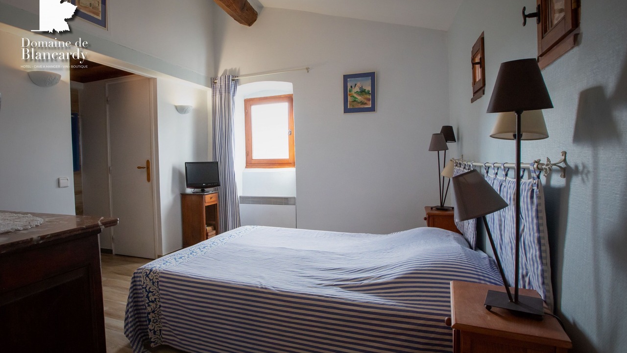 Photo of Bedroom in Moules-et-Baucels