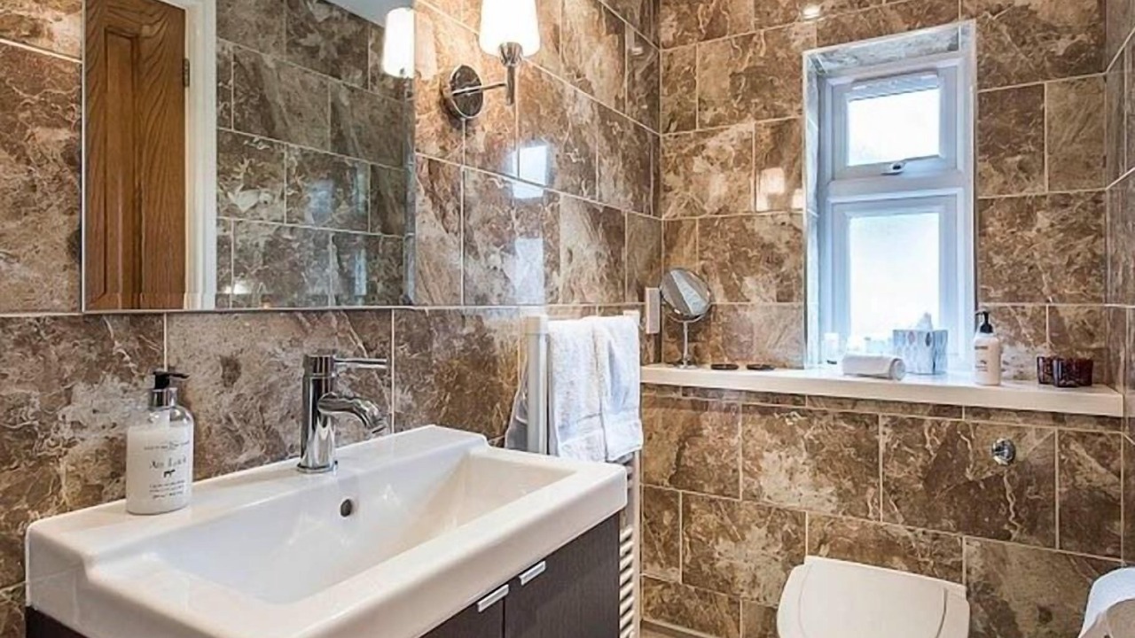 Photo of Bathroom in Sevenoaks