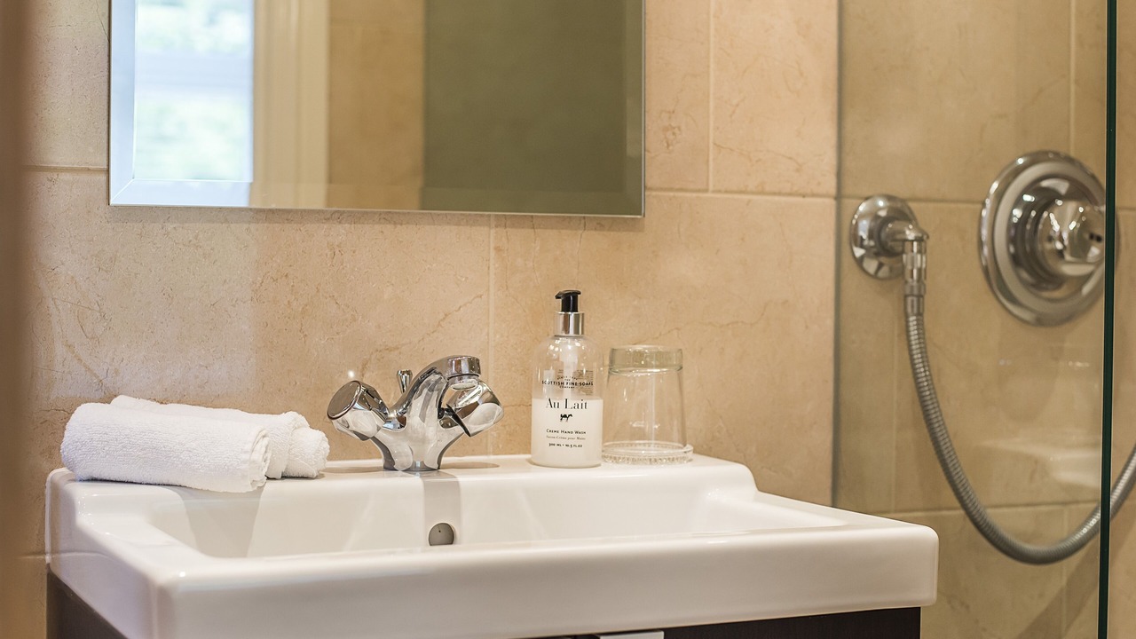 Photo of Bathroom in Sevenoaks