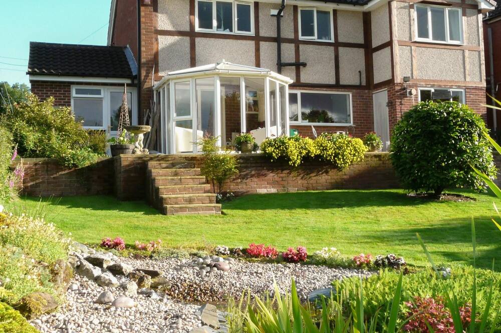 Photo of Outdoor in Eccleshall