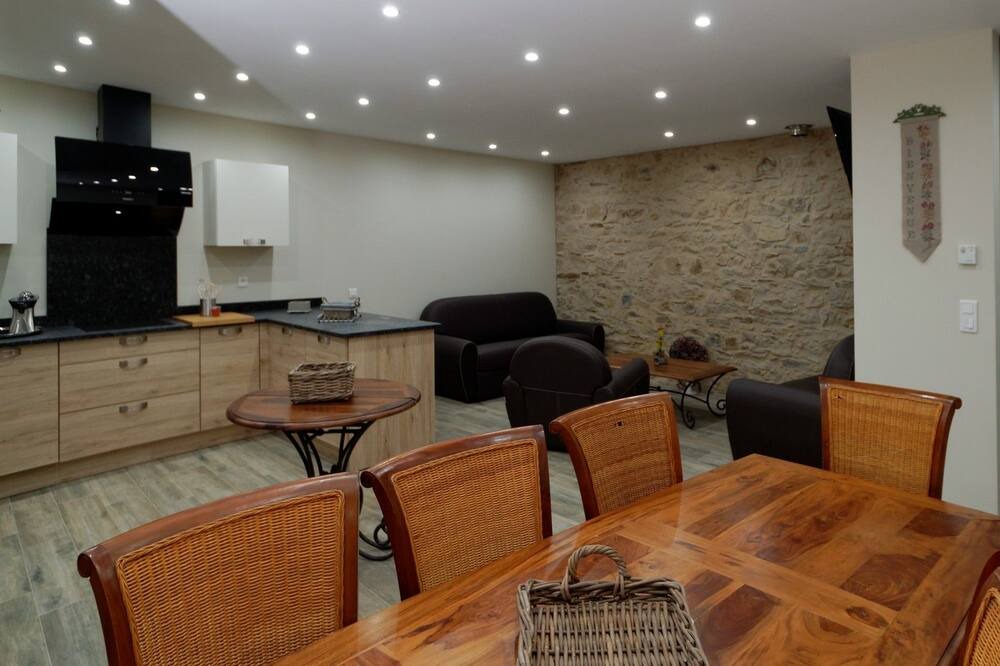 Photo of Livingroom in Fontiers-Cabardes