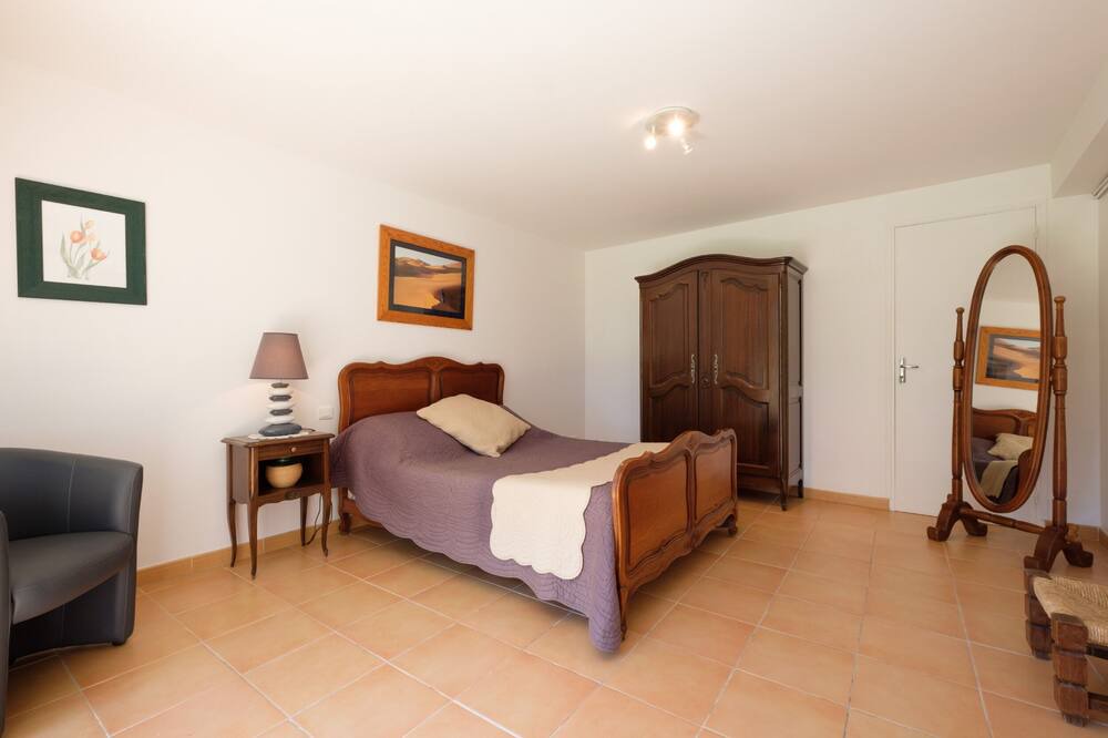 Photo of Bedroom in Fontiers-Cabardes