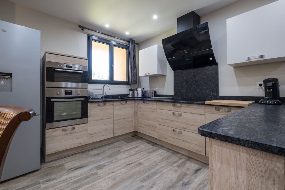 Photo of Kitchen in Fontiers-Cabardes