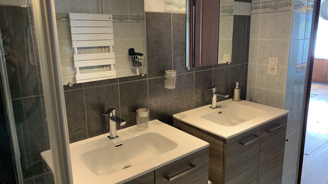 Photo of Bathroom in Saillenard