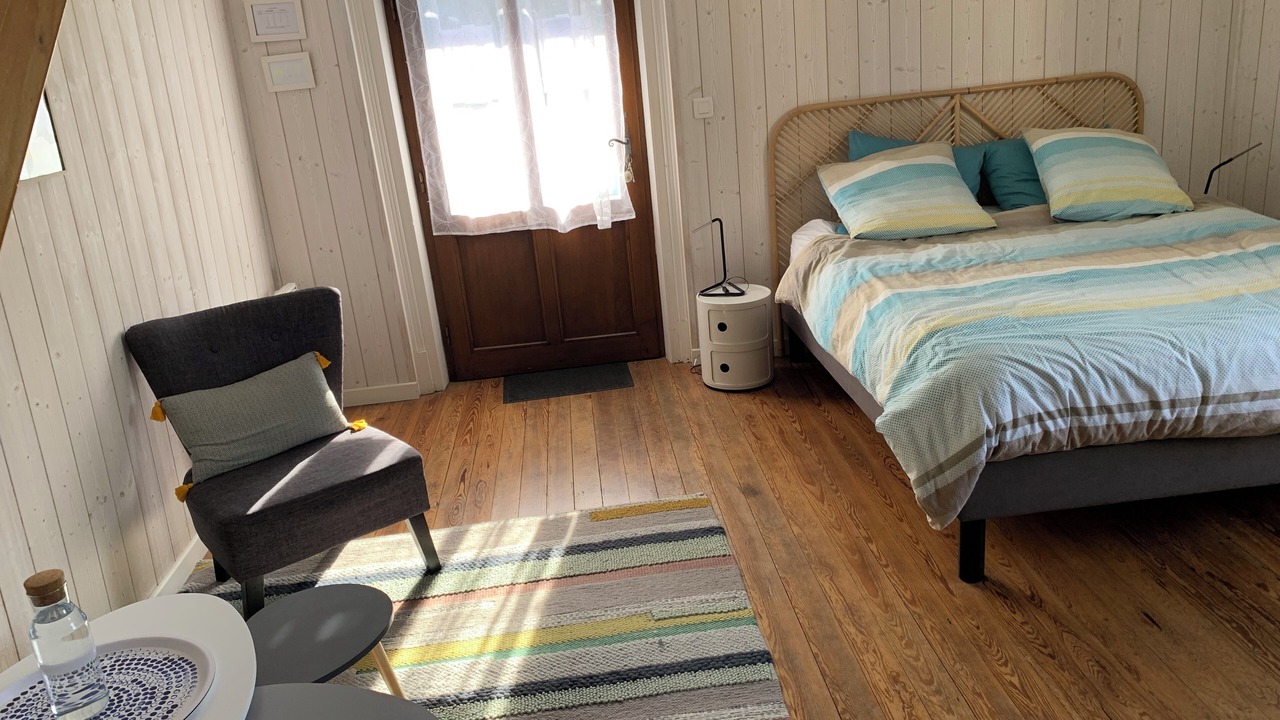 Photo of Others in Saillenard